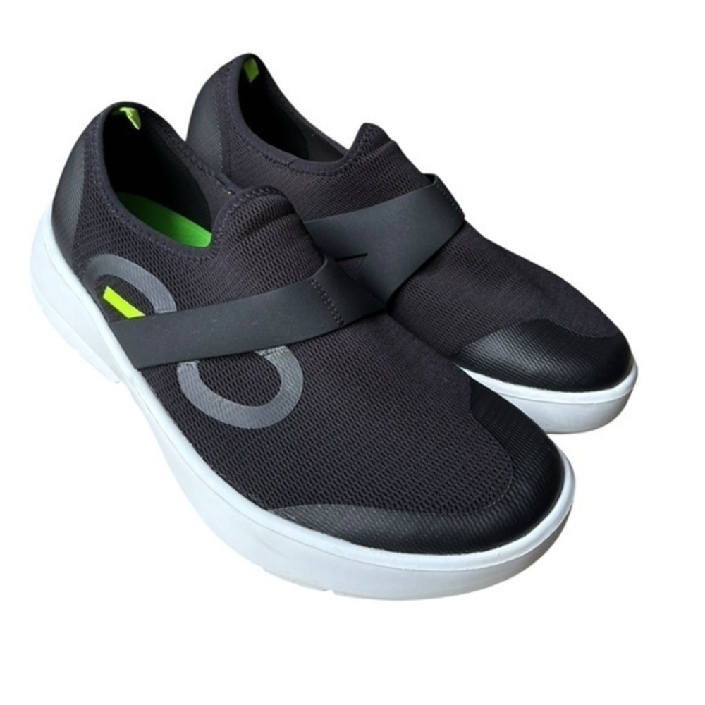 OOFOS MEN'S OOMG LOW SHOE - WHITE & BLACK SIZE 11.5